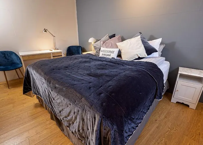 Downtown Sanctuary With Private Entrance